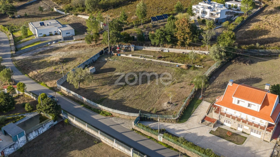 Terreno para Venda em Aguiar de Sousa