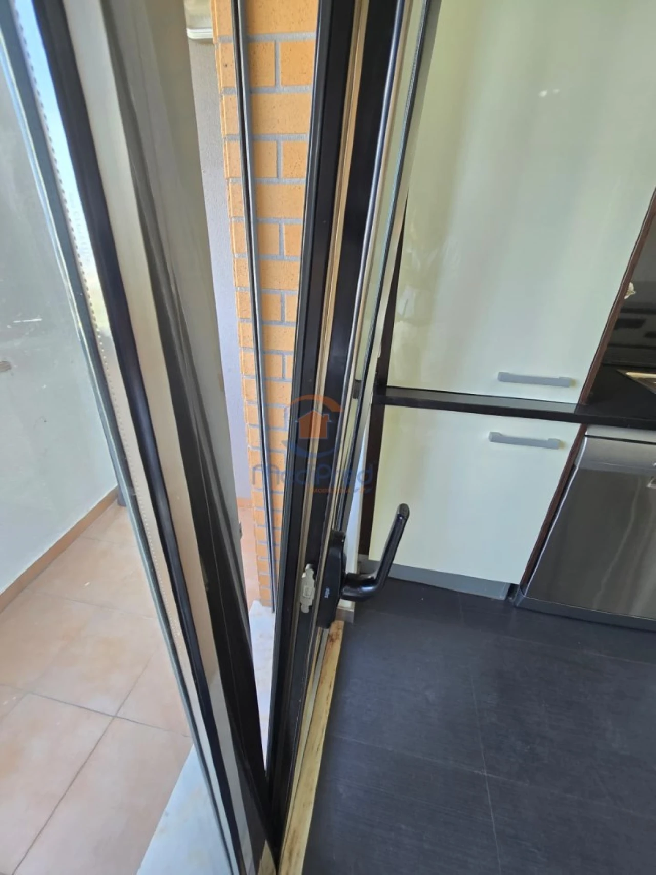 Apartamento T2 para Venda em Ramada e Caneças Foto 14