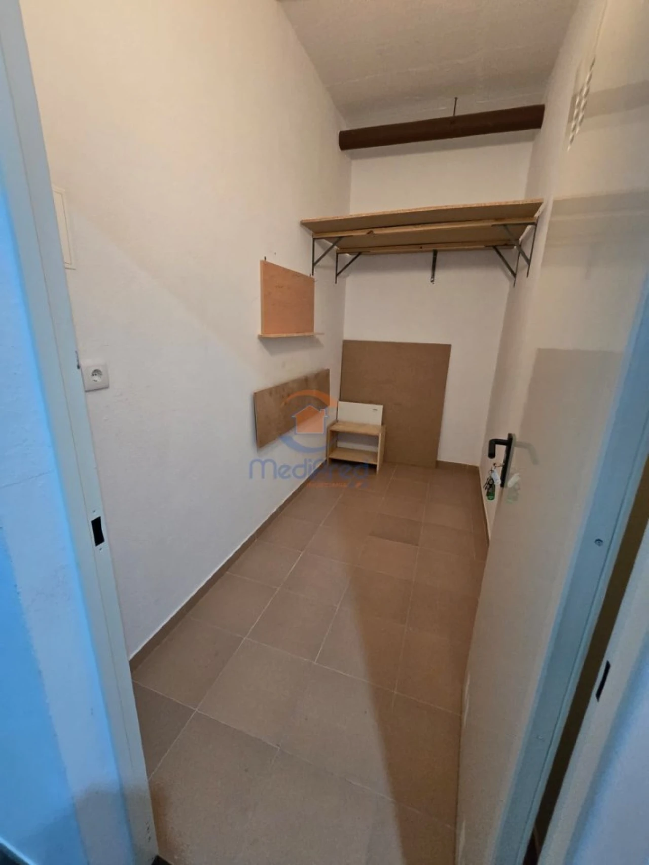 Apartamento T2 para Venda em Ramada e Caneças Foto 35