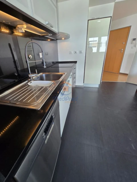 Apartamento T2 para Venda em Ramada e Caneças