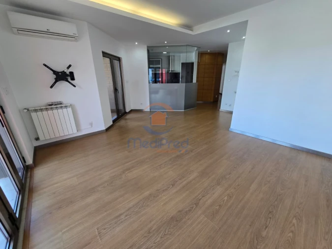Apartamento T2 para Venda em Ramada e Caneças Foto 5