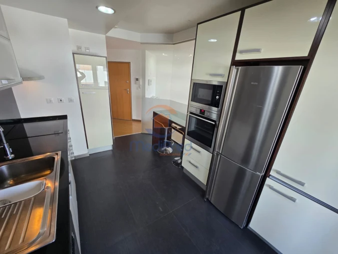 Apartamento T2 para Venda em Ramada e Caneças Foto 12
