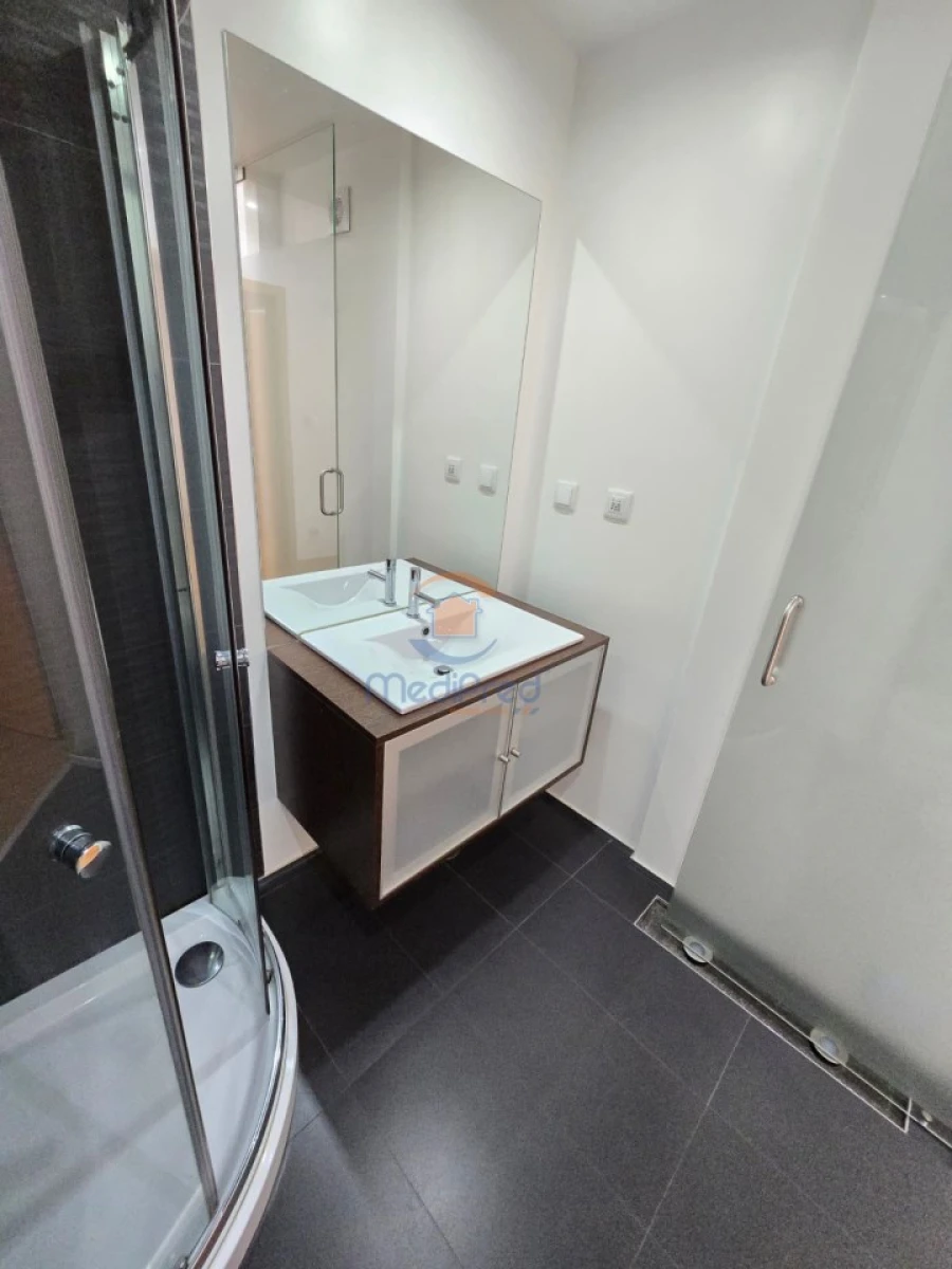 Apartamento T2 para Venda em Ramada e Caneças Foto 28
