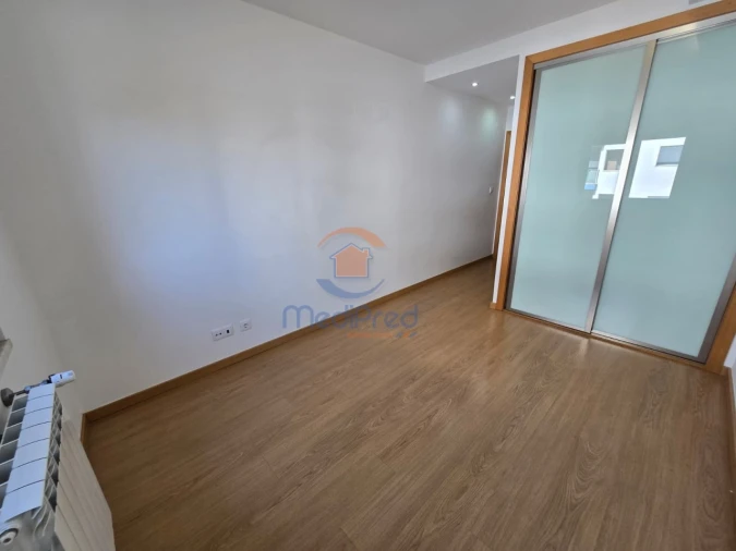 Apartamento T2 para Venda em Ramada e Caneças Foto 30