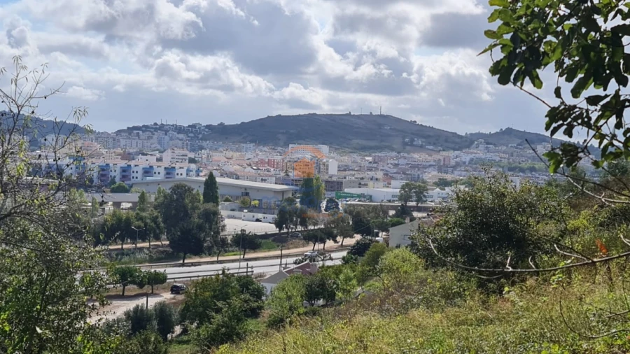 Terreno para Venda em Santa Maria, São Pedro e Matacães