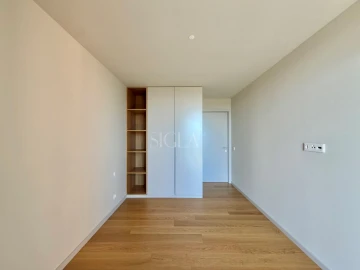 Apartamento T3 para Venda em Santa Marinha e São Pedro da Afurada