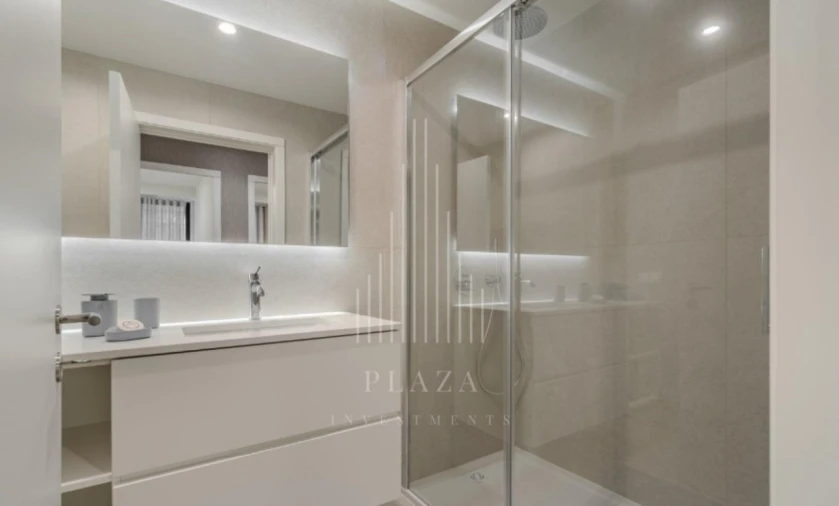 Apartamento T1 para Venda em Santa Marinha e São Pedro da Afurada Foto 4