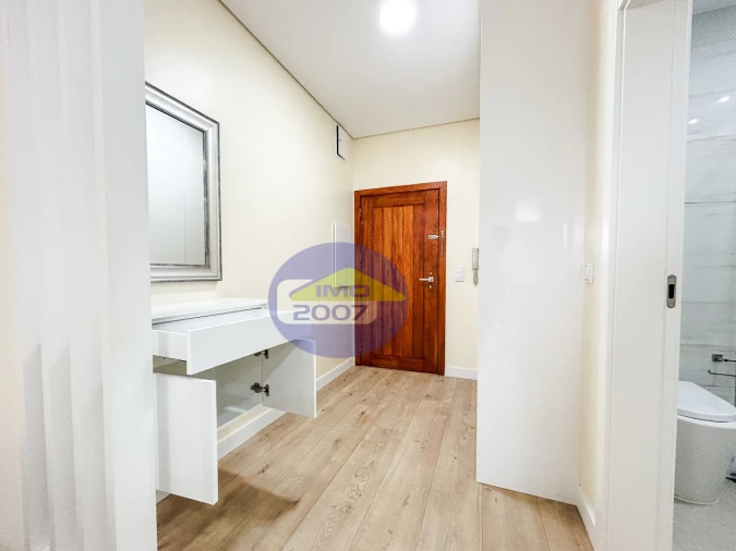 Apartamento T2 para Venda em Cedofeita, Santo Ildefonso, Sé, Miragaia, São Nicolau e Vitória Foto 9
