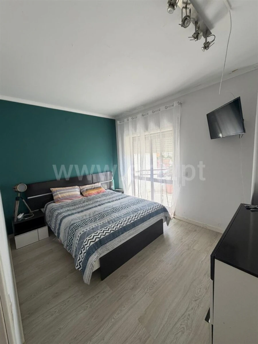 Apartamento T1 para Venda em Rio Tinto Foto 8