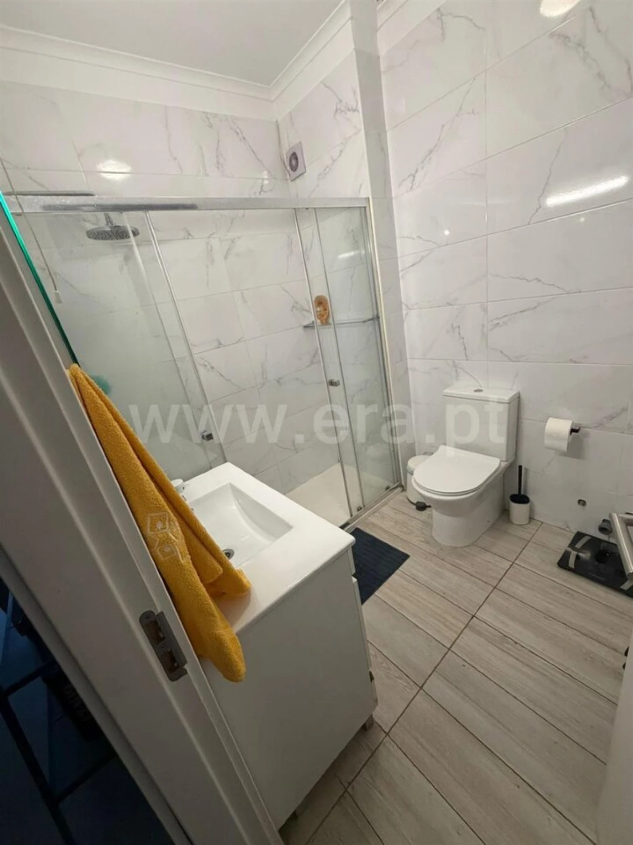 Apartamento T1 para Venda em Rio Tinto Foto 9