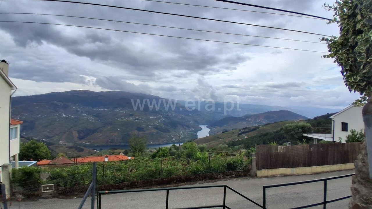 Moradia T2 para Venda em Vila Marim Foto 11
