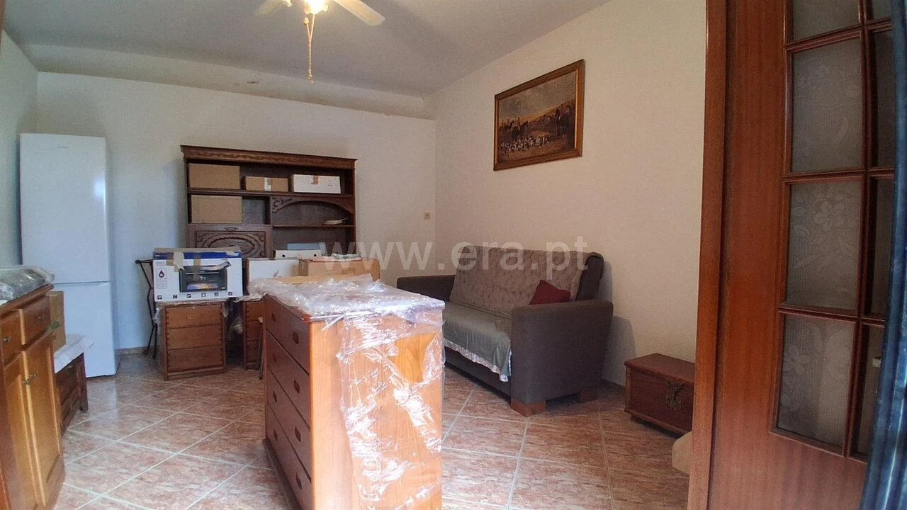 Moradia T2 para Venda em Vila Marim Foto 9