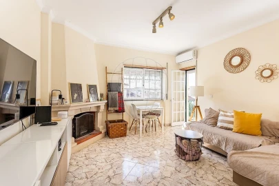 Apartamento T2 para Venda em Seixal, Arrentela e Aldeia de Paio Pires