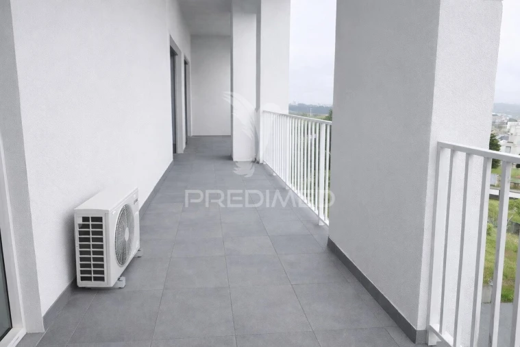 Apartamento T2 para Venda em Tondela e Nandufe Foto 7