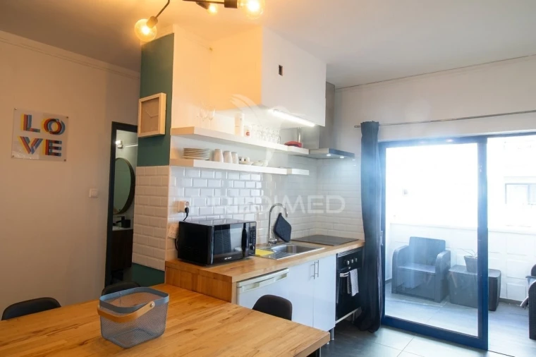 Apartamento T1 para Venda em Portimão Foto 3