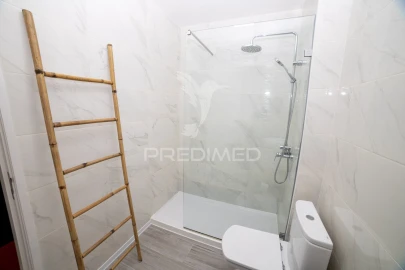 Apartamento T3 para Venda em Bacelo e Senhora da Saúde