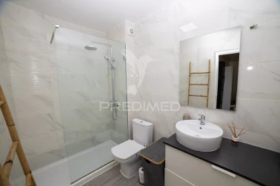 Apartamento T3 para Venda em Bacelo e Senhora da Saúde