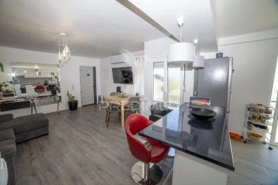 Apartamento T3 para Venda em Bacelo e Senhora da Saúde
