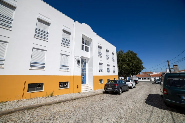 Apartamento T3 para Venda em Bacelo e Senhora da Saúde Foto 2