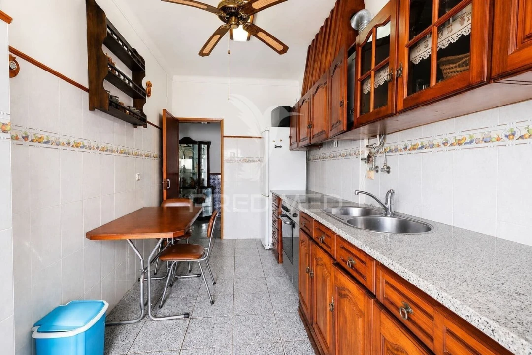 Apartamento T2 para Venda em São João Baptista Foto 2