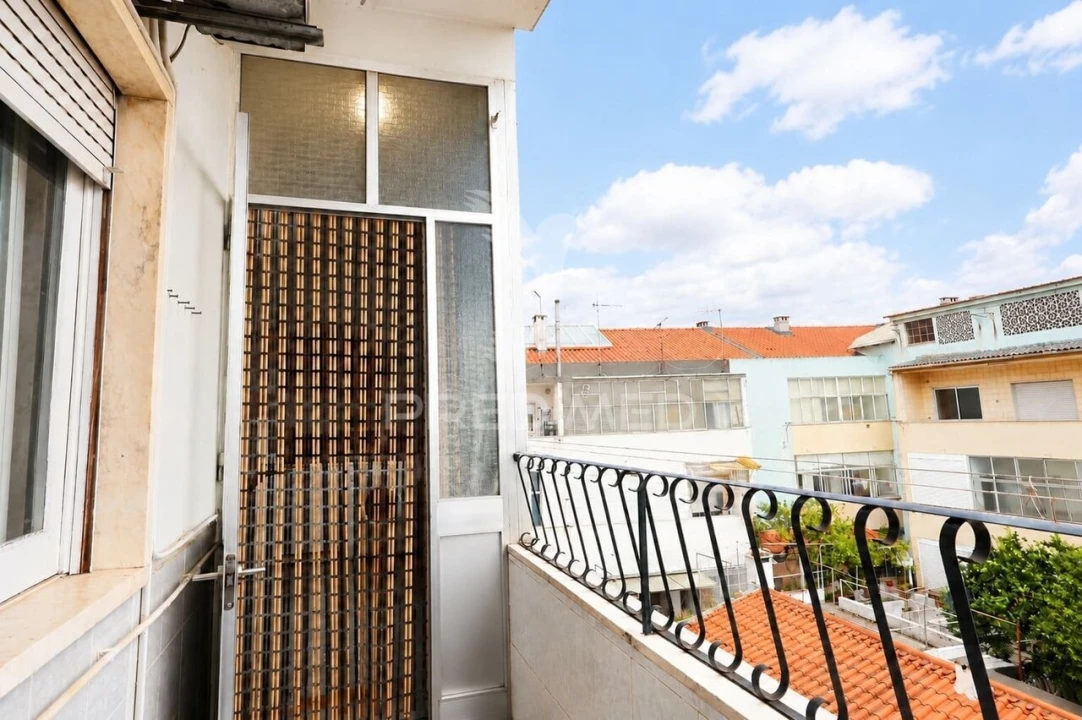 Apartamento T2 para Venda em São João Baptista Foto 5