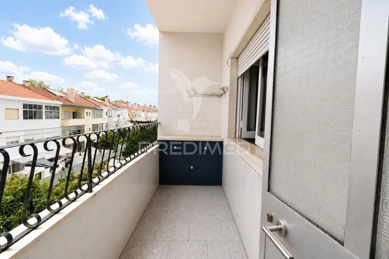 Apartamento T2 para Venda em São João Baptista Foto 4