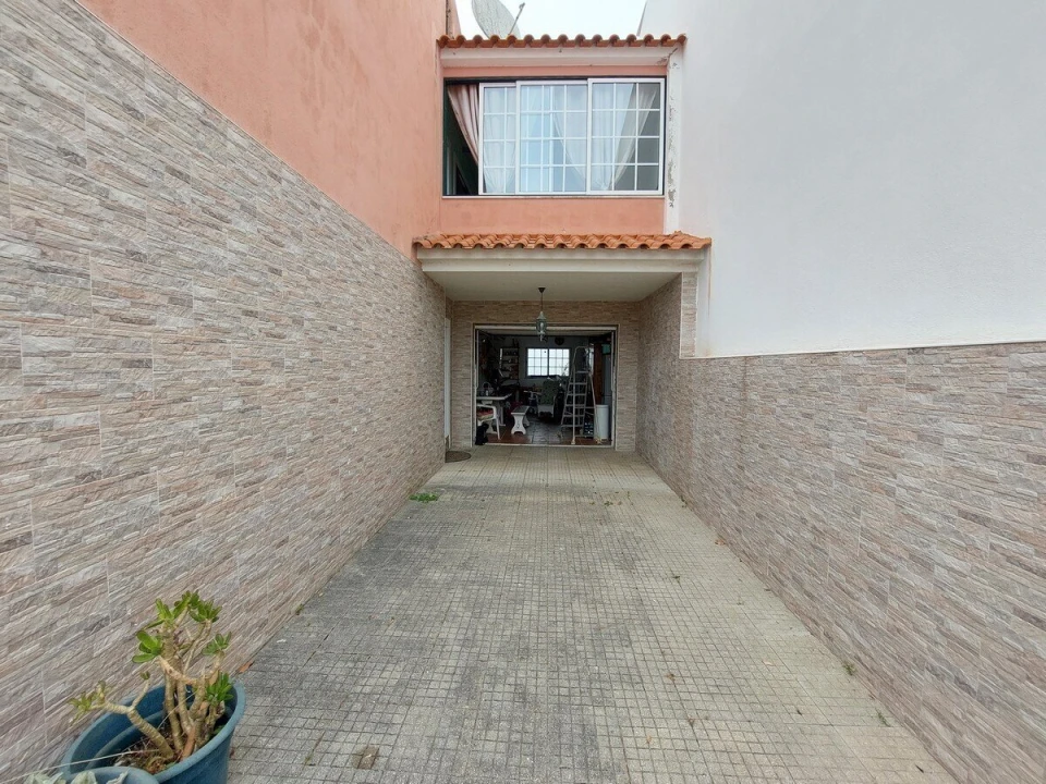 Moradia T4 para Venda em Nadadouro Foto 3