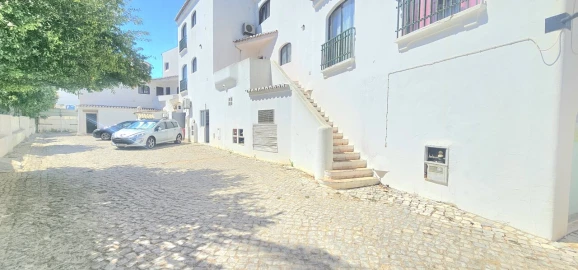 Apartamento T1 para Venda em Albufeira e Olhos de Água