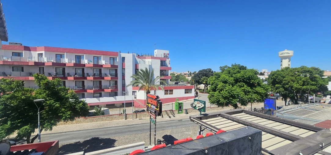 Apartamento T1 para Venda em Albufeira e Olhos de Água Foto 29