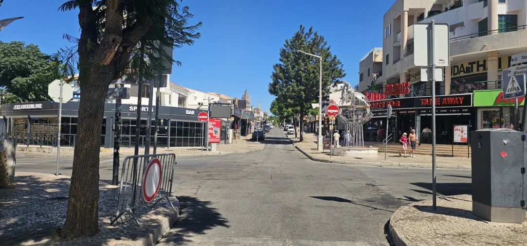 Apartamento T1 para Venda em Albufeira e Olhos de Água Foto 30