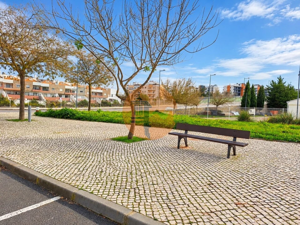 Terreno para Venda em Tavira (Santa Maria e Santiago) Foto 2