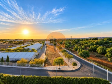 Terreno para Venda em Tavira (Santa Maria e Santiago)