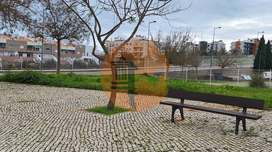 Terreno para Venda em Tavira (Santa Maria e Santiago)