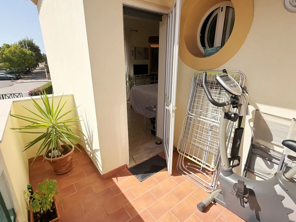 Apartamento T2 para Venda em Albufeira e Olhos de Água Foto 25