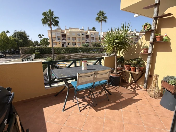 Apartamento T2 para Venda em Albufeira e Olhos de Água Foto 6