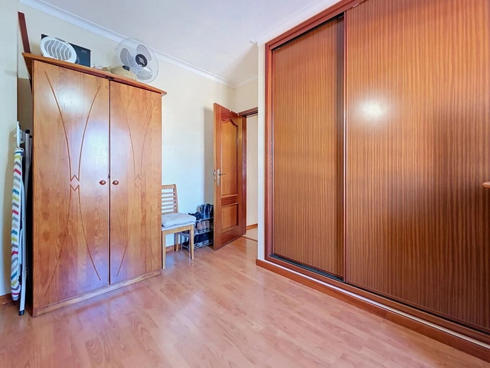 Apartamento T4 para Venda em Portimão Foto 23