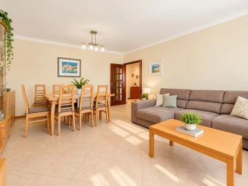Apartamento T4 para Venda em Portimão