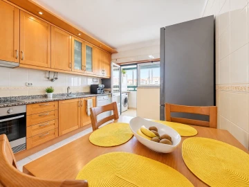 Apartamento T4 para Venda em Portimão
