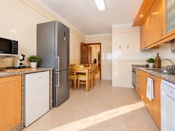 Apartamento T4 para Venda em Portimão