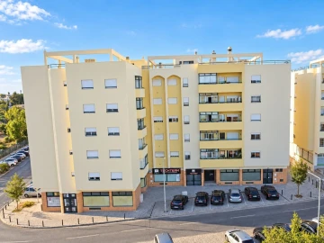 Apartamento T4 para Venda em Portimão