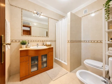 Apartamento T4 para Venda em Portimão