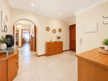 Apartamento T4 para Venda em Portimão