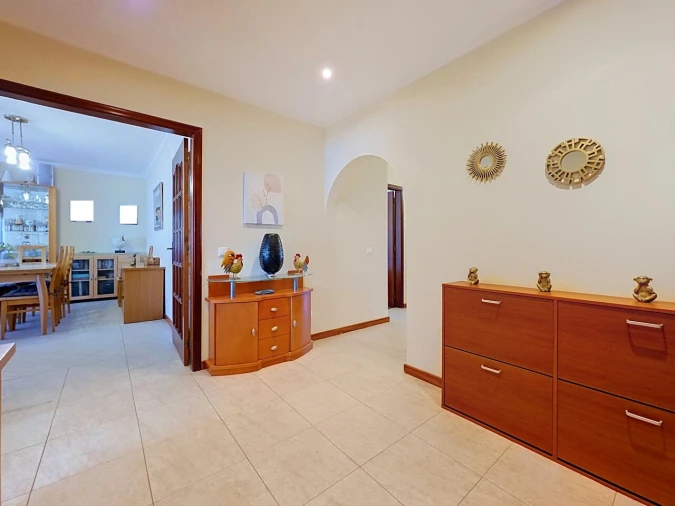 Apartamento T4 para Venda em Portimão Foto 7