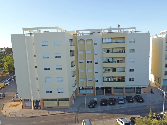 Apartamento T4 para Venda em Portimão Foto 21