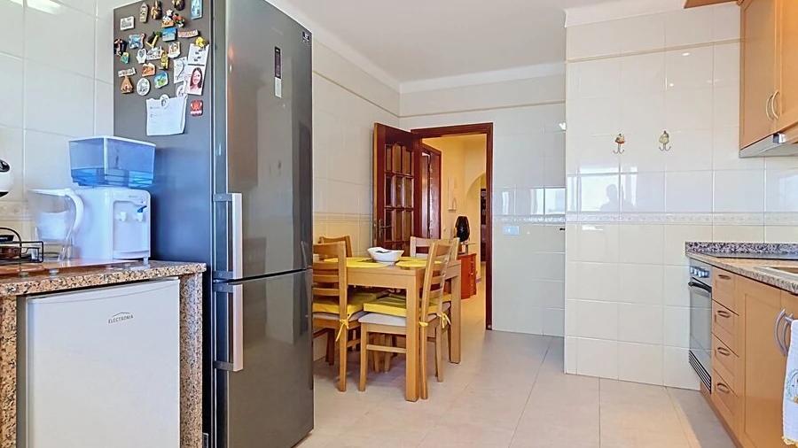 Apartamento T4 para Venda em Portimão
