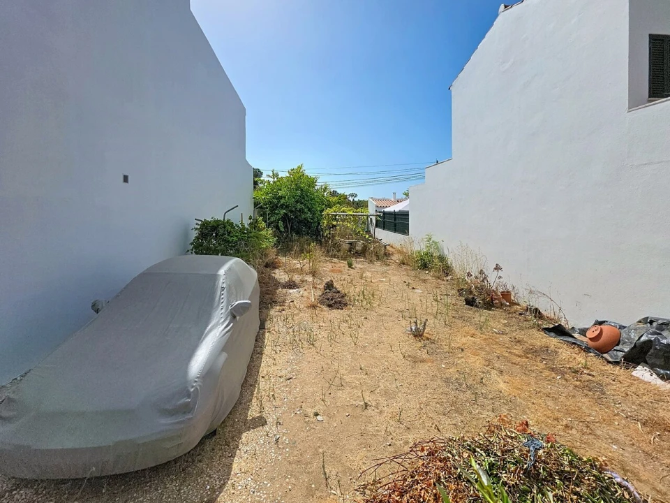 Terreno para Venda em Alvor Foto 1