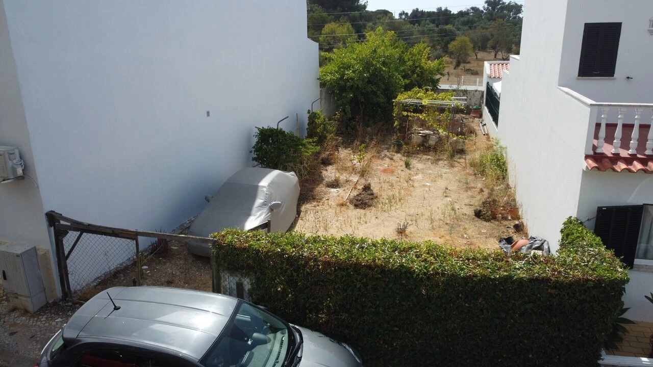 Terreno para Venda em Alvor Foto 12