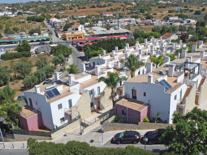 Moradia T3 para Venda em Guia Foto 12