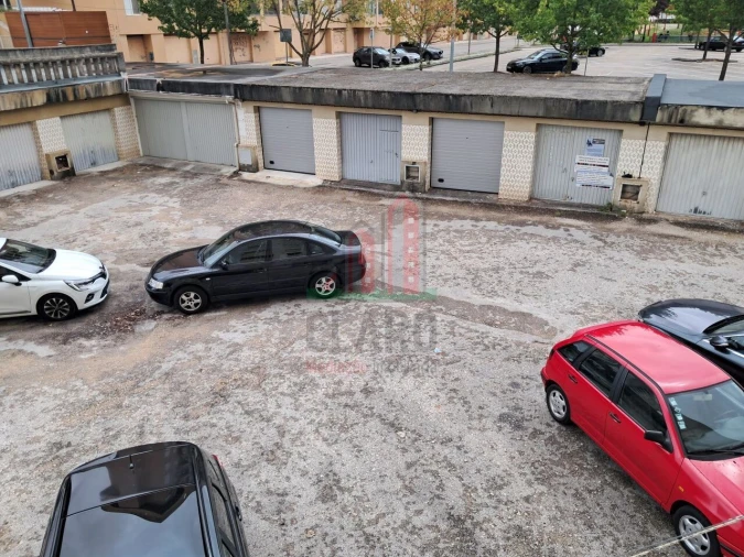 Apartamento T3 para Venda em Santo Antonio dos Olivais Foto 18