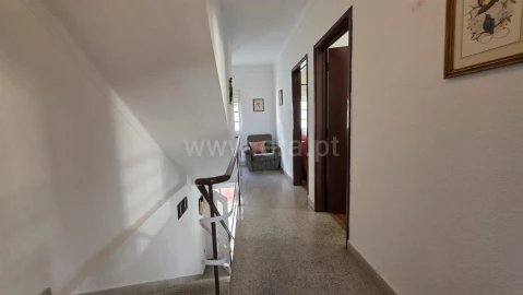 Moradia T3 para Venda em Alcongosta
